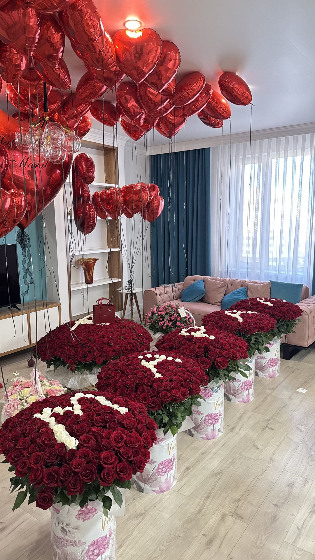 Цветы на 14 февраля: что подарить на День святого Валентина